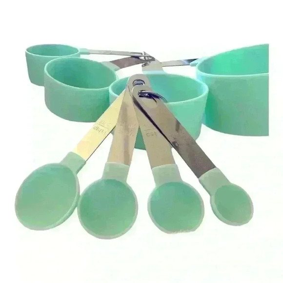 Measuring Cups and Measuring Spoons Set - Picture 3 of 3